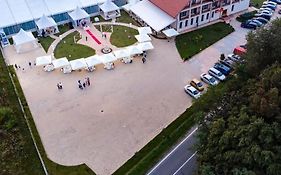 Pensiunea Casa cu Tei